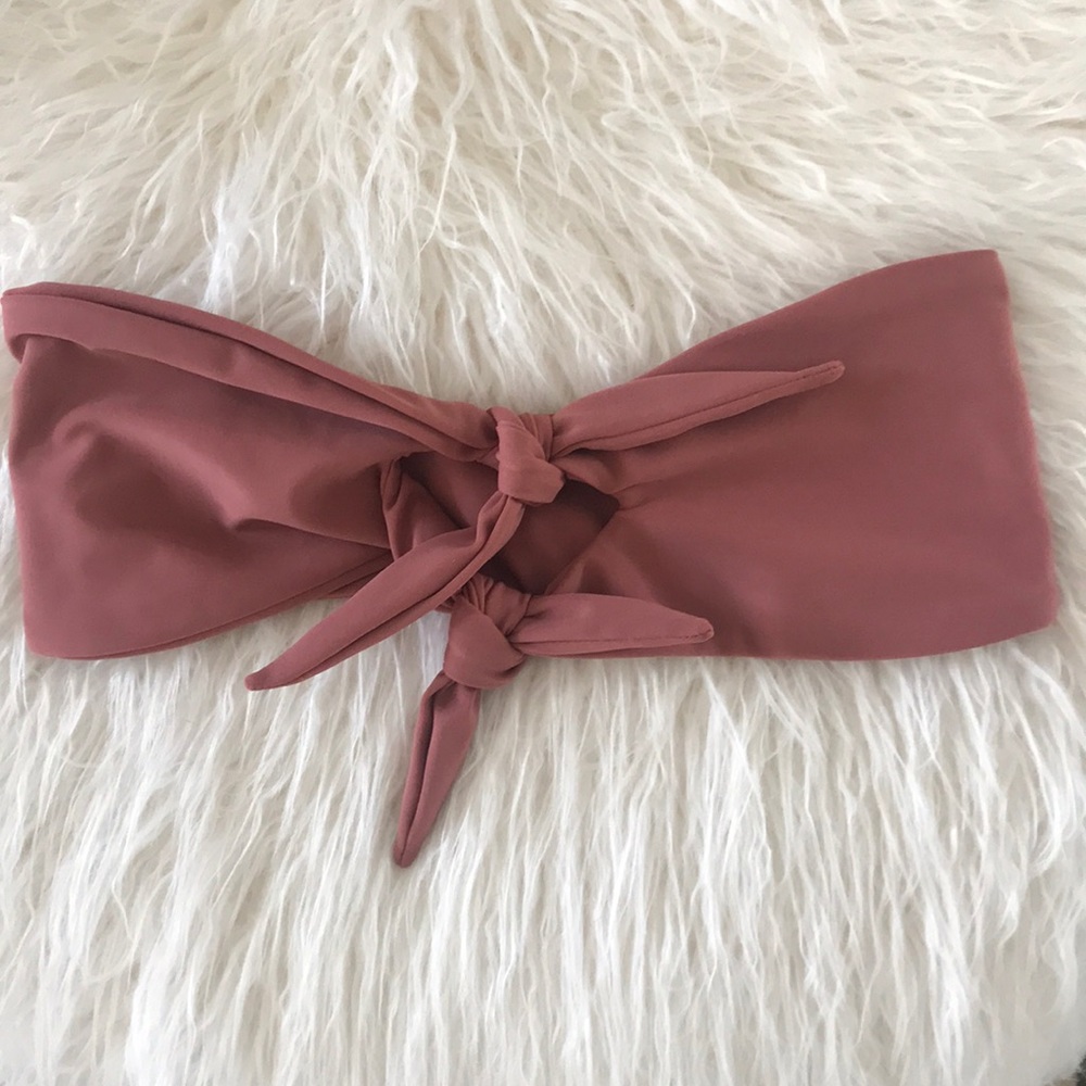 NWOT Mikoh Swimwear Tie Front Bikini Top